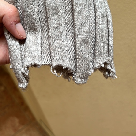 LE LIS CROPPED SWEATER - Picture 6 of 11